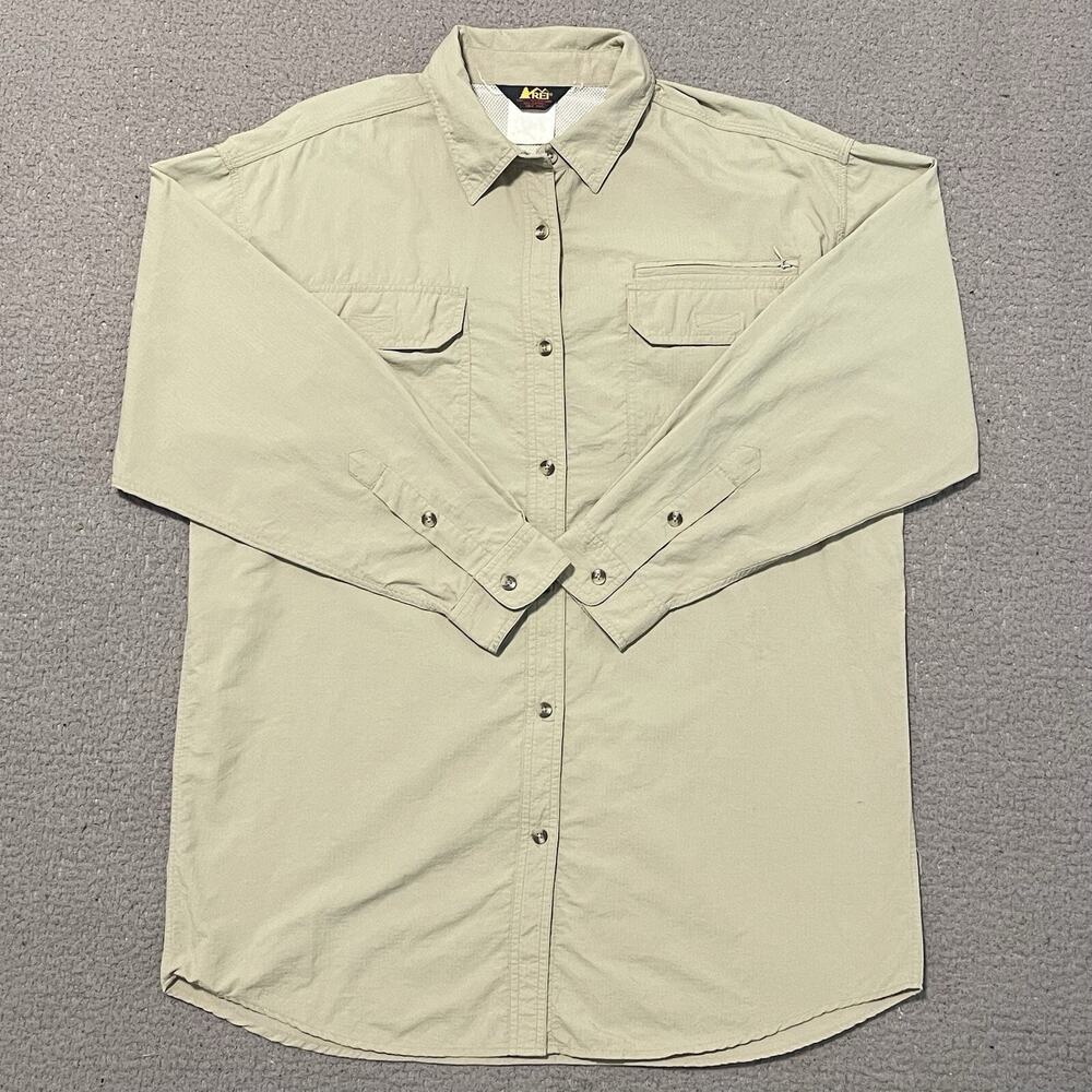 REI Shirt Mens XL* Beige Long Sleeve Vented Outdoor Sportwear Vintage Button up